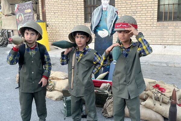 رویداد بزرگ پلاک‌های بی‌نام، خاطره‌های ماندگار در روستای اورین نسیم‌شهر 