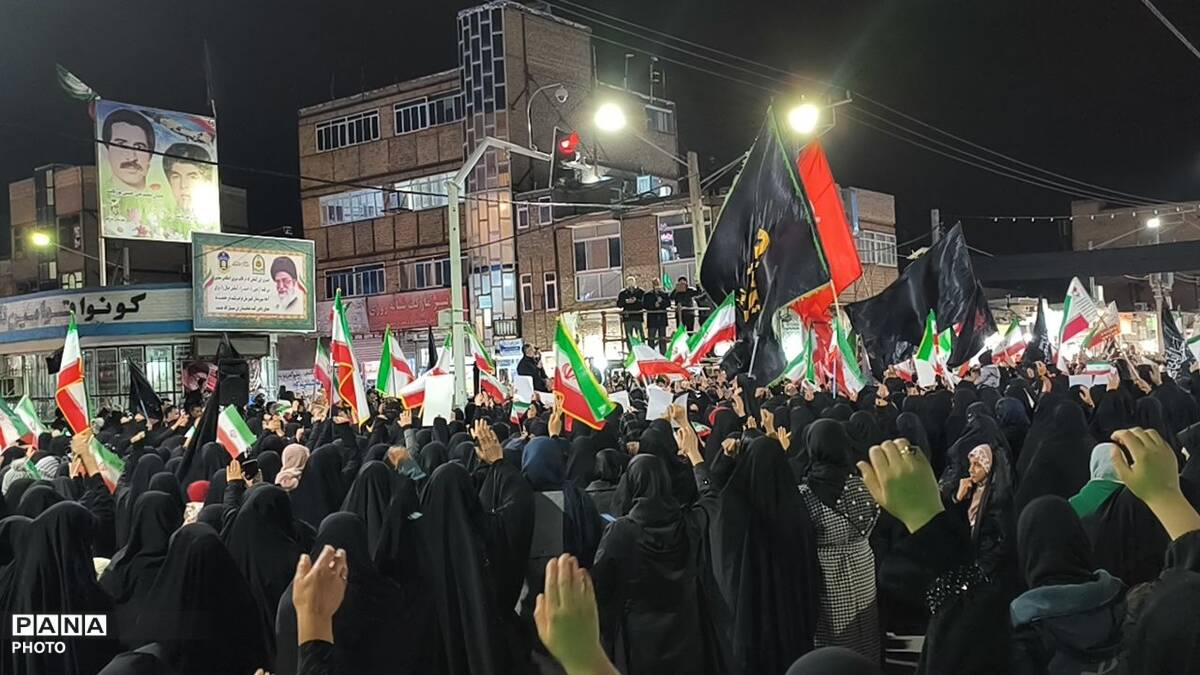  تجمع باشکوه مردم سرخس در راه حفظ ارزش‌ها