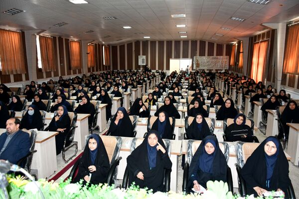 کارگاه هوش مصنوعی ویژه دانش‌آموزان دختر مقطع متوسطه اول شهرستان مه‌ولات