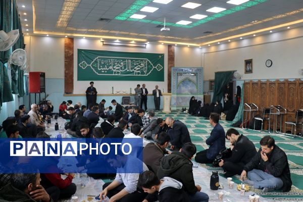 بدرقه دانش‌آموزان فعال عضو تشکل‌های دانش‌آموزی به مراسم دیدار با رهبر انقلاب