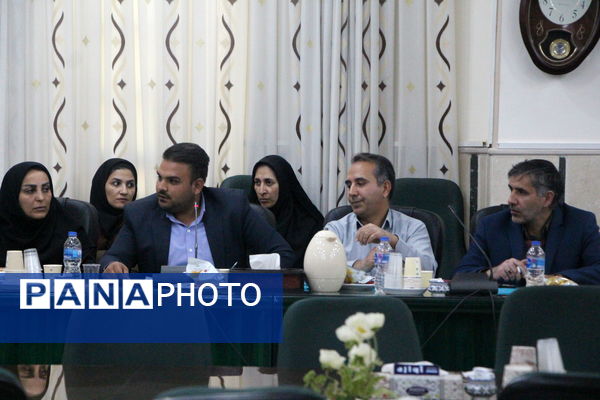 نشست خبری مدیرکل آموزش و پرورش استان یزد