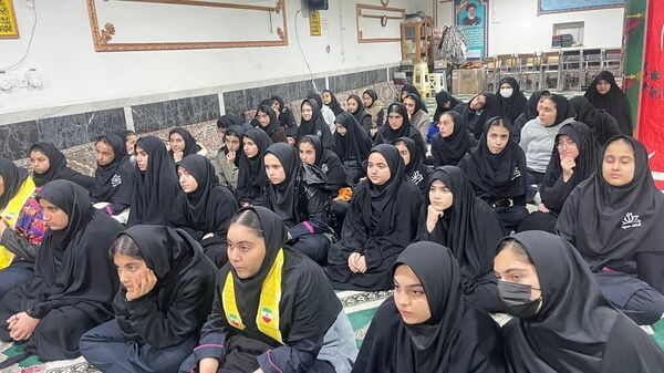 مراسم سوگواری شهادت حضرت ام البنین(س) توسط هیات دانش‌آموزی دبیرستان شاهد سمیه
