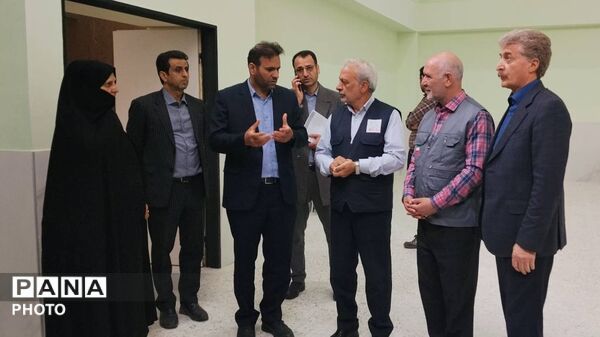  تور رسانه وبازدید دبیرستان فردوسی شهرستان بجنورد