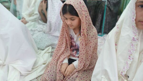 اعتکاف شهرستان جاجرم، کوچیک و بزرگ نمیشناسه 
