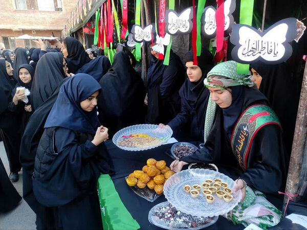 برپایی موکب‌های نسل فاطمی در مدارس قم