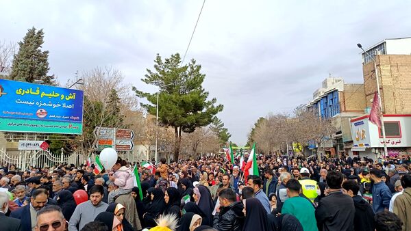 راهپیمایی یوم الله ۲۲ بهمن ماه امسال پررنگ تر از همیشه در شهر نیشابور 