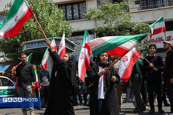 تجمع مردم تهران در محکومیت حمله رژیم صهیونیستی به ایران