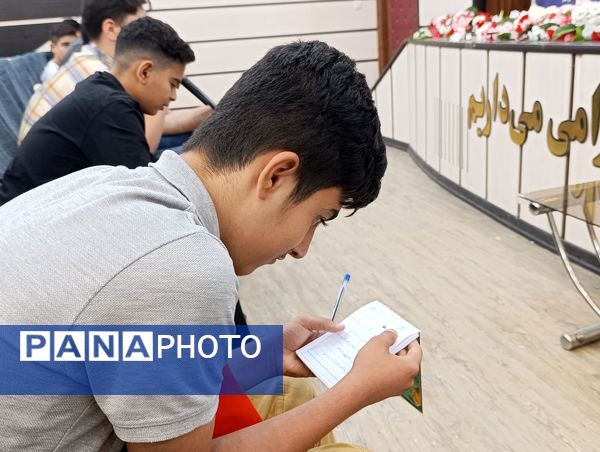 برگزاری دو کلاس خبرنویسی و مصاحبه در روز پنجم دوره خبرنگار محله 