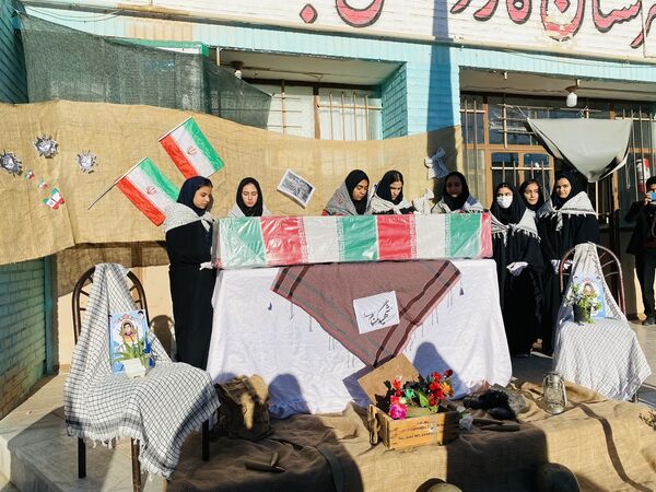مراسم استقبال از شهید گمنام در شهرستان مه‌ولات