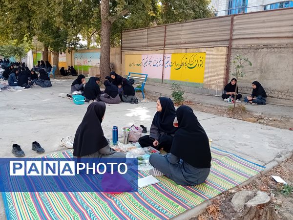 صبحانه سالم در آموزشگاه فاطمه الزهراء (س) سملقان