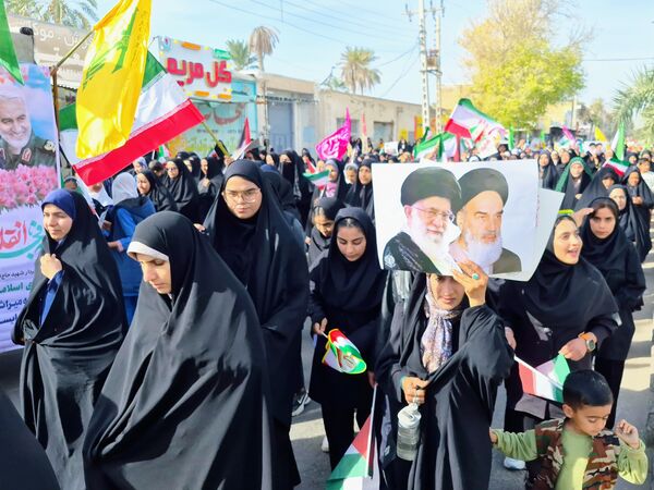 از میدان شاهد تا چهارراه مسجد جامع؛ مسیری به وسعت یک انقلاب