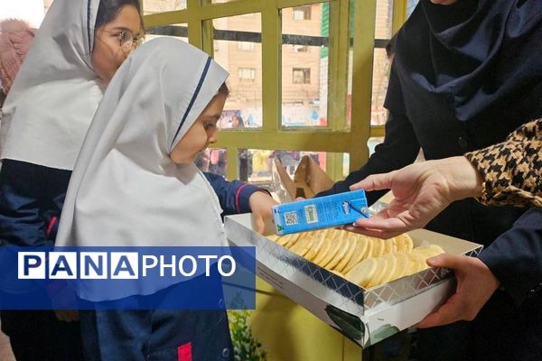 جشن میلاد امام زمان (عج) در دبستان هدی