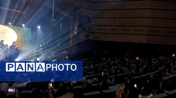 کنسرت محمد علیزاده در جشنواره موسیقی فجر خراسان رضوی 