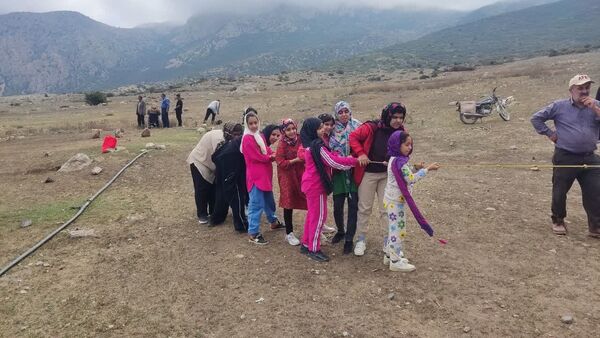 همایش پیاده‌روی خانوادگی در روستای لوط لاریجان 