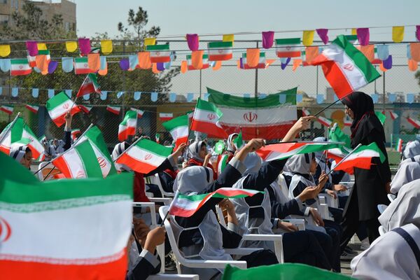برگزاری المپیاد ورزشی درون مدرسه‌ای در بهارستان‌دو