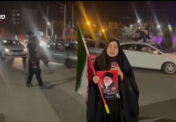 ما سواره و پیاده پای کار انقلابیم