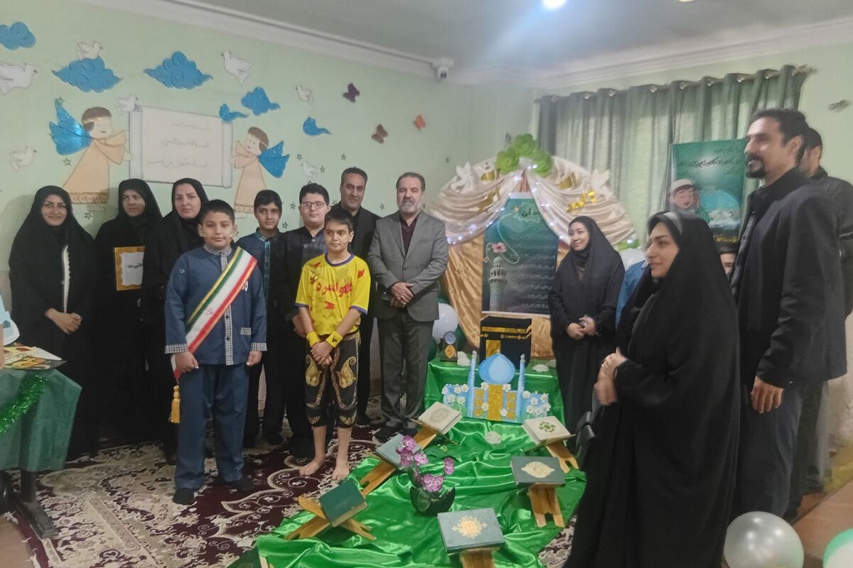برپایی نمایشگاه قرآن و عترت در ناحیه دو شهرری 