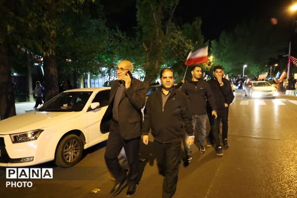 بازدید مسئولان یزد از موکب پارک آزادگان