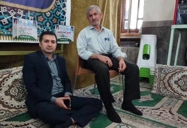 برپایی میز خدمت به‌مناسبت هفته دولت در میاندورود 
