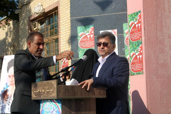 نواخته‌شدن زنگ انقلاب در مدارس استان بوشهر 