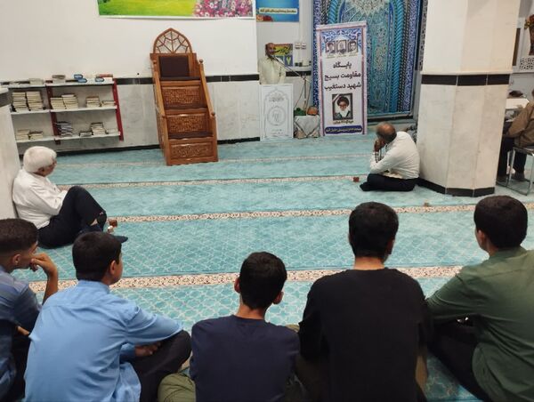 جلسه جهاد تبیین وحماسه های دوران دفاع مقدس در مساجد روستاها و شهرستان خلیل آباد 