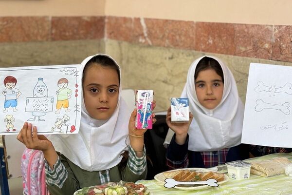 روز جهانی پوکی استخوان در مدارس شهرستان ملارد