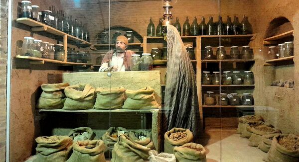 بازدید خبرنگاران پانا جلگه رخ از مجموعه گردشگری قطب الدین حیدر و رباط طبسی 