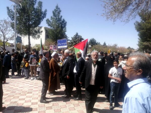 مردم کاشمر با سر دادن فریاد مرگ بر اسرائیل روز قدس را گرامی داشتند