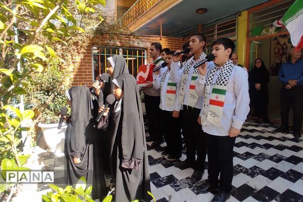 افتتاحیه «دوشنبه های امام حسینی» مدارس ورامین در مدرسه «معرفت نو»