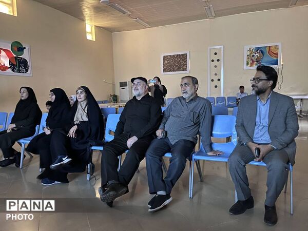 بازدید مسئولان ارشد کانون پرورش فکری از مرکز شماره ۴ بندرعباس
