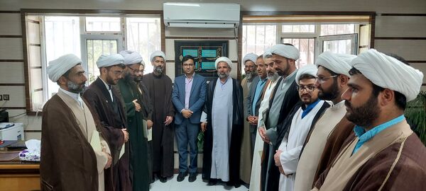 تقدیر از امام جماعت‌های مدارس باخرز