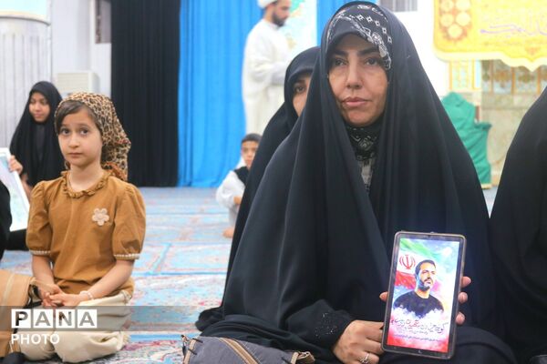 جشن سالروز میلاد عقیله بنی هاشم با حضور دختران شهدا همنام «زینب» در قم