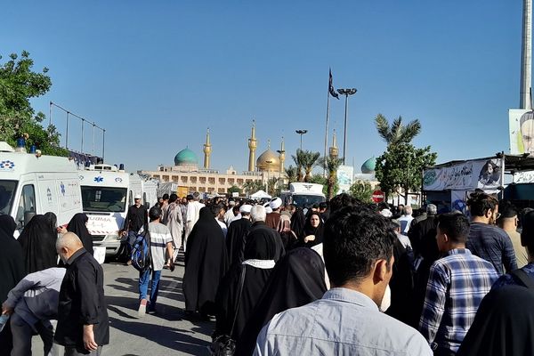 حضور پرشور مردم در سالروز ارتحال امام (ره)