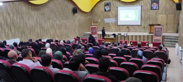 برگزاری جلسه انجمن اولیاء و مربیان دبیرستان نمونه دولتی فرزانگان شیروان