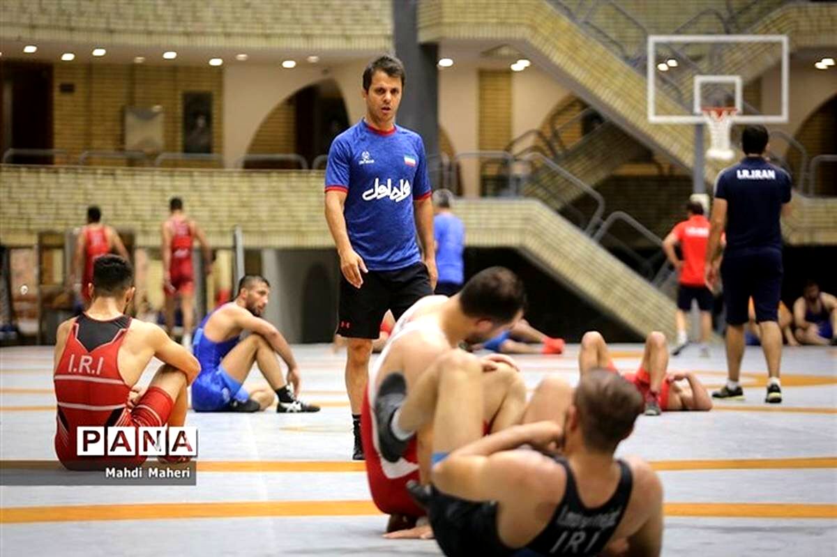 معلمان ورزش، اساتید استعدادیابی نوابغ ورزشی در رشته‌های مختلف هستند
