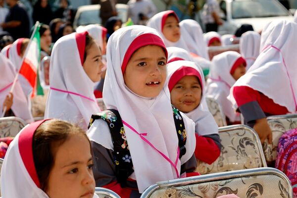 جشن شکوفه‌ها در آذربایجان غربی 