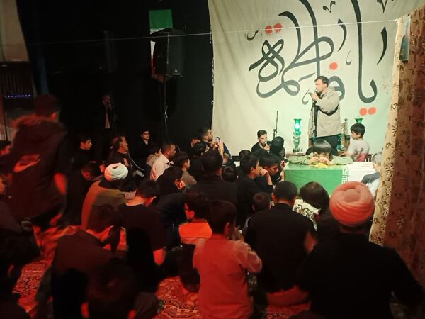 مراسم عزاداری دهه فاطمیه در مسجد مهرولایت با میهمانی شهید گمنام