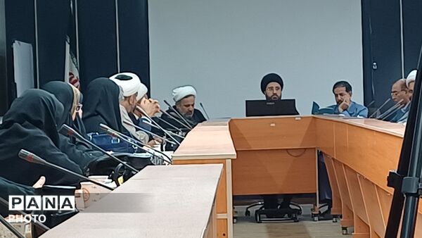 لرستان میزبان مشاور عالی وزیر آموزش و پرورش 