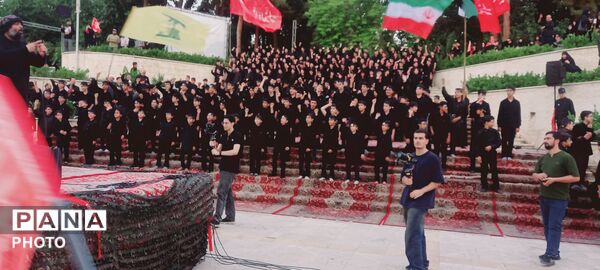 در قابِ «بچه‌محلِ آقا»؛ روایتی از شورِ بی‌پایانِ نسلِ جوان با اجرای نماهنگ های مصطفی قدمگاهی