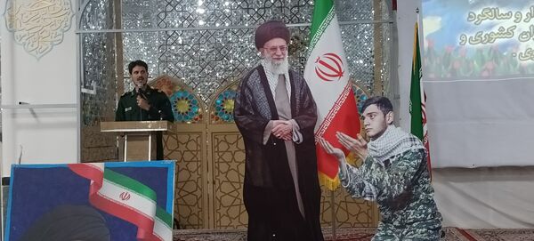 گرامیداشت اولین سالگرد شهادت سیدحسن نصرالله در امام زاده سید حمزه (ع) کاشمر 