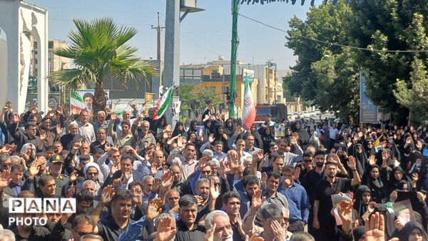 روزی که تاریخ اشک می‌ریزد؛ تشییع شکوهِ بی‌مانند رهبر شهید