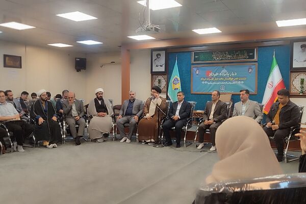  نخبگان پیشوا در کنار امام جمعه؛ تجدید عهد با آرمان‌های ۱۵ خرداد