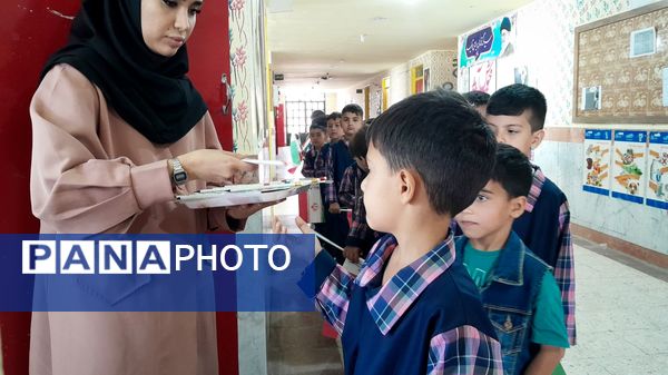 جشن شکوفه ها در مدارس خراسان شمالی