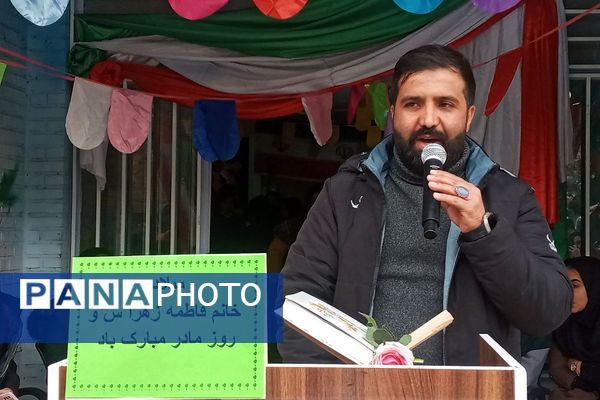 مدارس شهرستان قدس زیر چادر بانوی دو عالم در جشن ولادت حضرت زهرا(س)