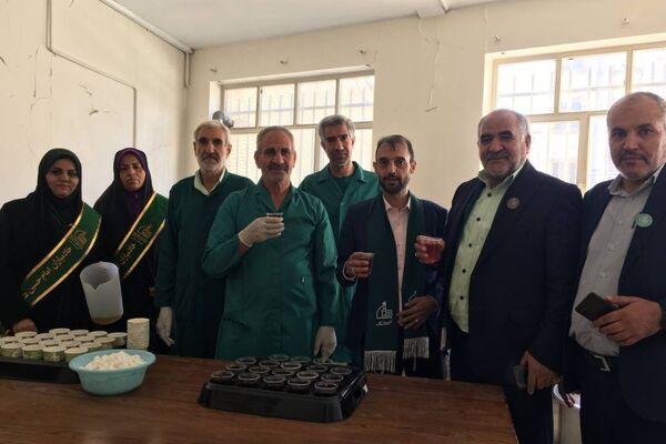تقدیر از خادمیاران، خیرین، پرستاران، خانواده شهدا و فعالین حوزه رسانه ستاد بازسازی عتبات عالیات شهرستان قدس 