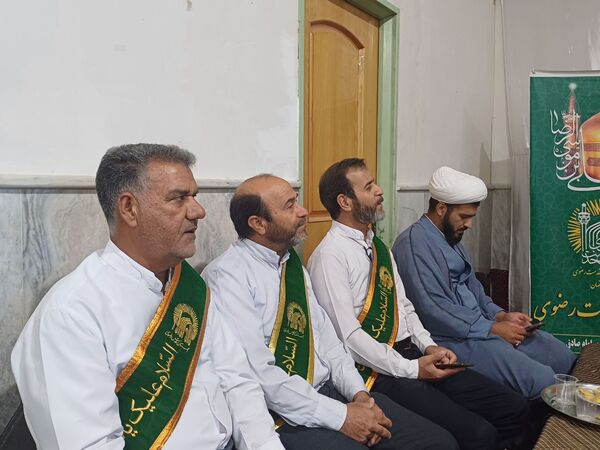جشن ولادت امام رضا(ع) در مسجد ابوالفضل شهر حبیب آباد 