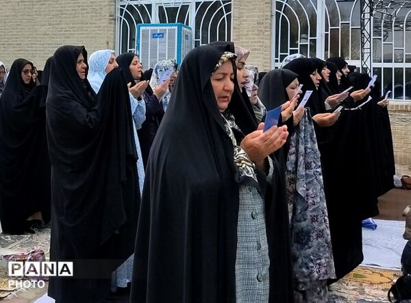 نماز عید سعید فطر در شهرستان کاشمر 