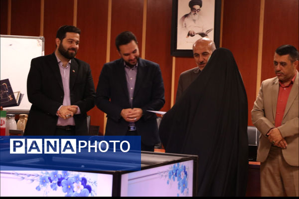 مراسم تجلیل از خبرنگاران پانا گلستان