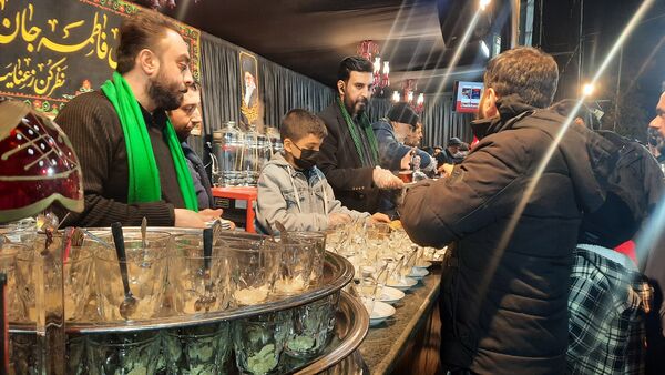 چایخانه‌های مشهدی در روز شهادت حضرت فاطمه (س)