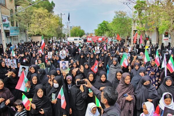 حضور پرشور مردم انقلابی شهرستان منوجان در راهپیمایی روز قدس 